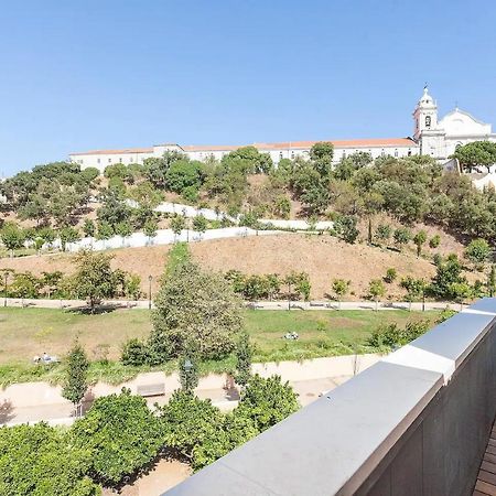 Flh Mouraria Art Apartment With Pool Lisboa Ngoại thất bức ảnh