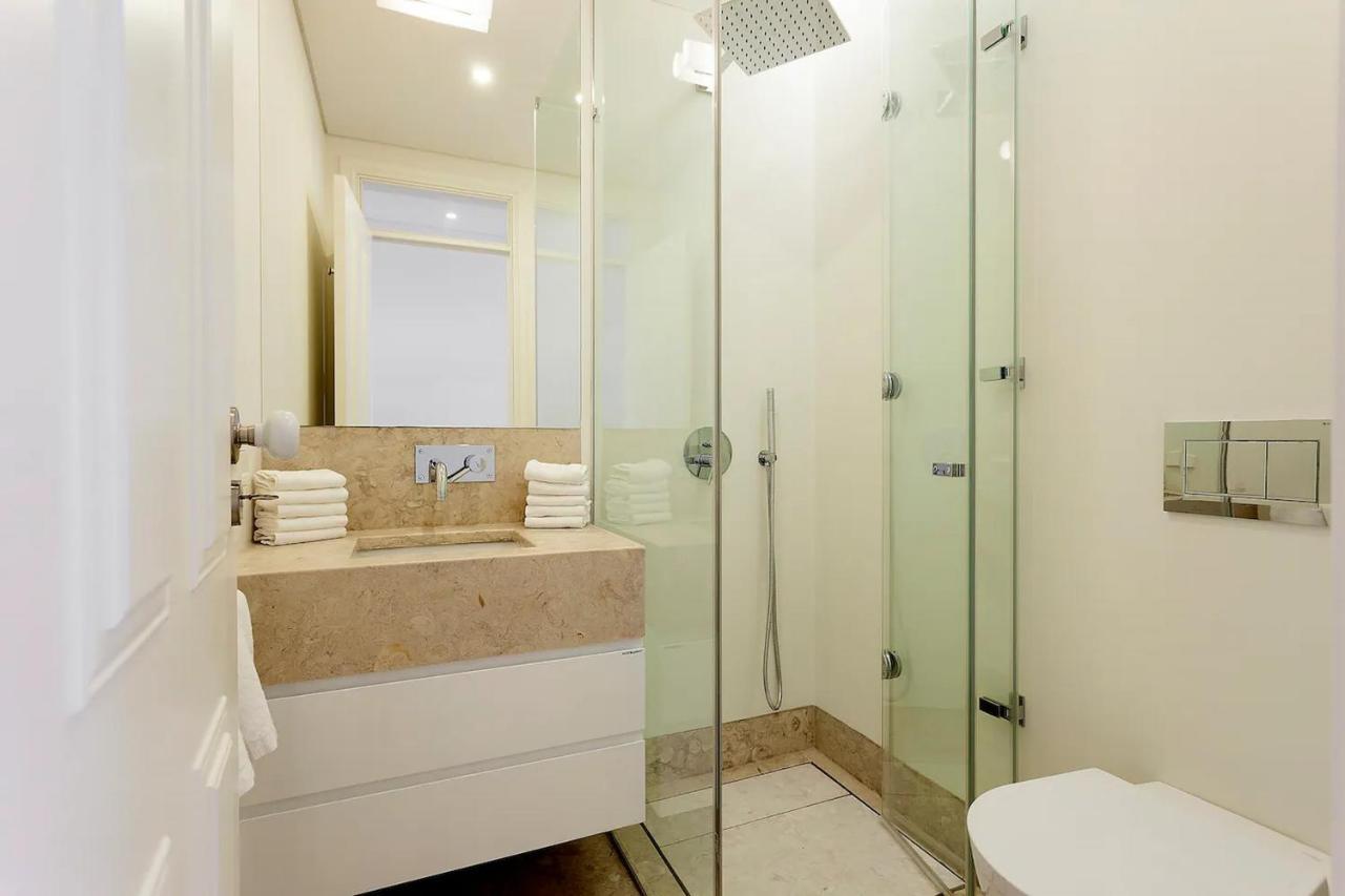 Flh Mouraria Art Apartment With Pool Lisboa Ngoại thất bức ảnh